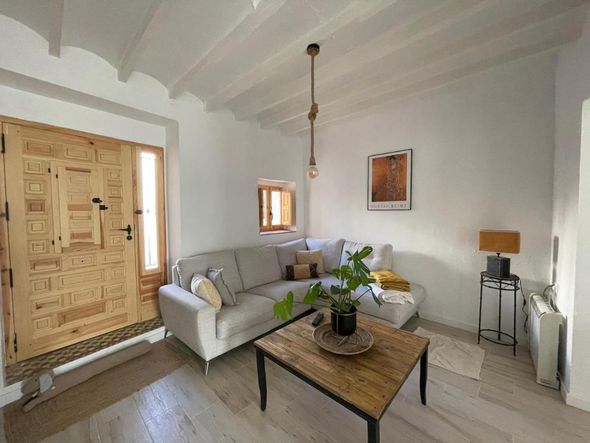Casaboutique Cerca Del Mar Con Vistas A La Montana Villa Полоп Екстериор снимка