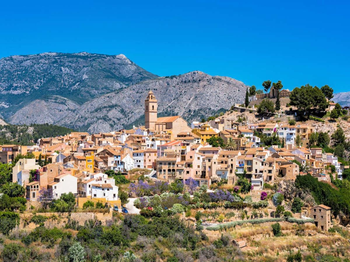 Casaboutique Cerca Del Mar Con Vistas A La Montana Villa Полоп Екстериор снимка